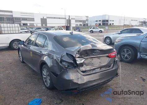 2020 Toyota Camry Le из США, поврежденный, VIN 4T1C11AK8LU400249